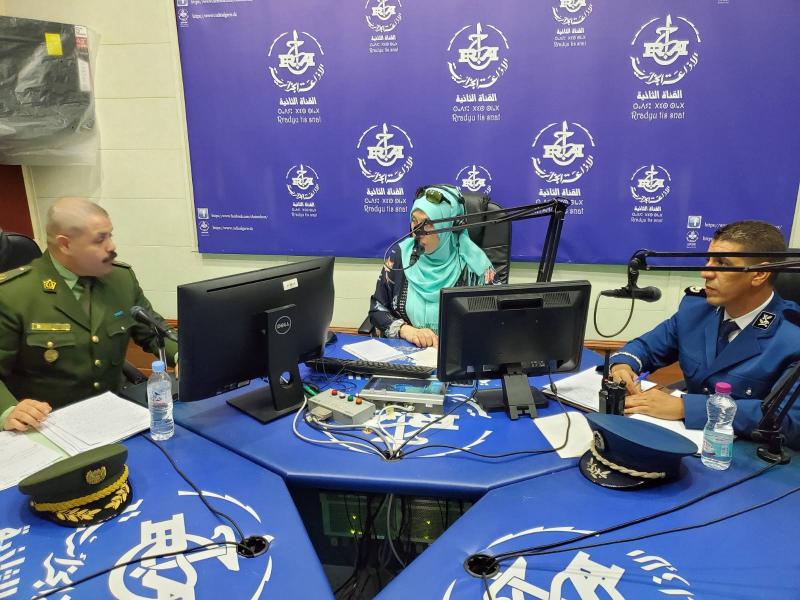 Les invités : Commandons Sidnas Samir de la gendarmerie nationale et le commissaire Amrane Brahim de la DGSN.
