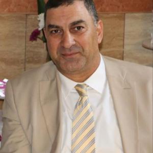 نضال الزهوري