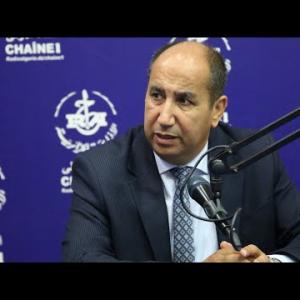 Preview image for the video "الخبير الاقتصادي الدكتور تيغرسي هواري".