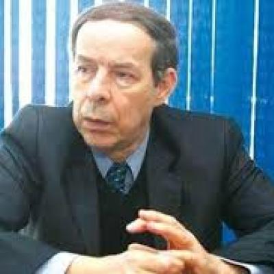 البروفيسور مصطفى خياطي حول كتابه على رضا الجزائري حاكم طرابلس ضيف النسمات