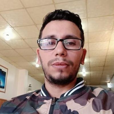 الشاعر عادل سوالمية