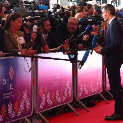 سانشيز يقلل من أهمية التكهنات المتداولة عالميًا بشأن إقصاء إسبانيا من حلف الناتو من جانب ترامب