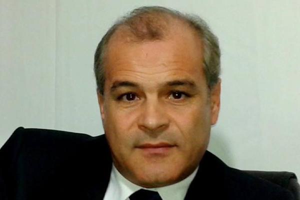 فؤاد ومان فؤاد ومان