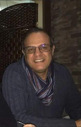 البروفيسور اليمين بن تومي البروفيسور اليمين بن تومي