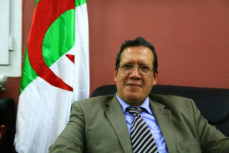 الخطاط عبد الرزاق قارة بورنو